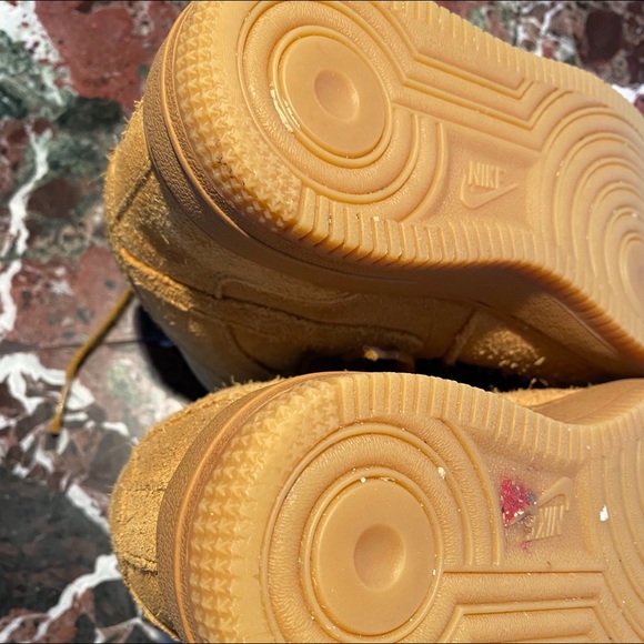 NICE KIDS NIKE Air Force ONE TAN BROWN SUEDE HIGH TOP SNEAKERS SHOES SIZE 1 GUC - Picture 7 of 10